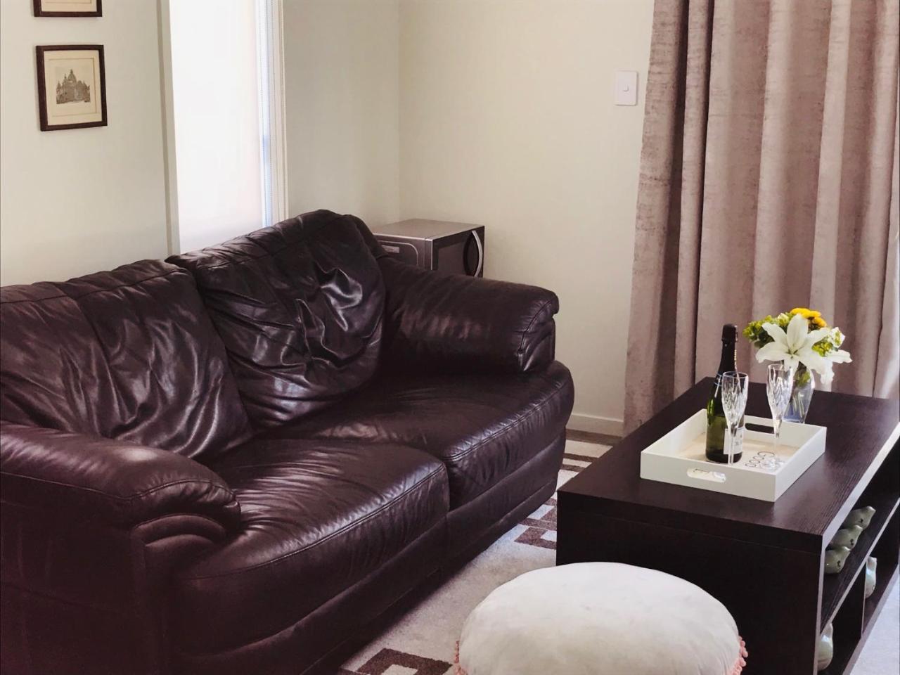 Modern Self Contained Apartment In Riverhead Luaran gambar
